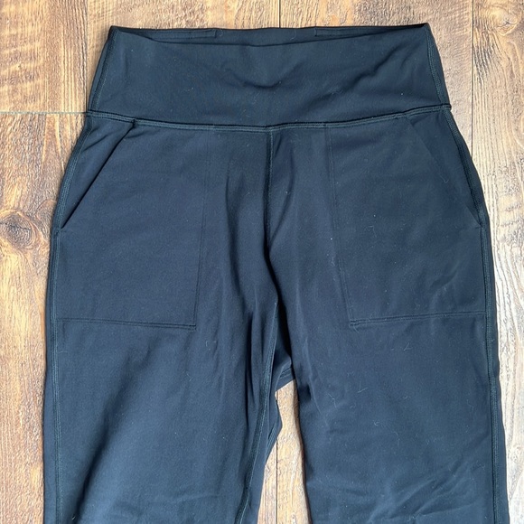 Lululemon Align high rise jogger full length in black - Picture 2 of 5